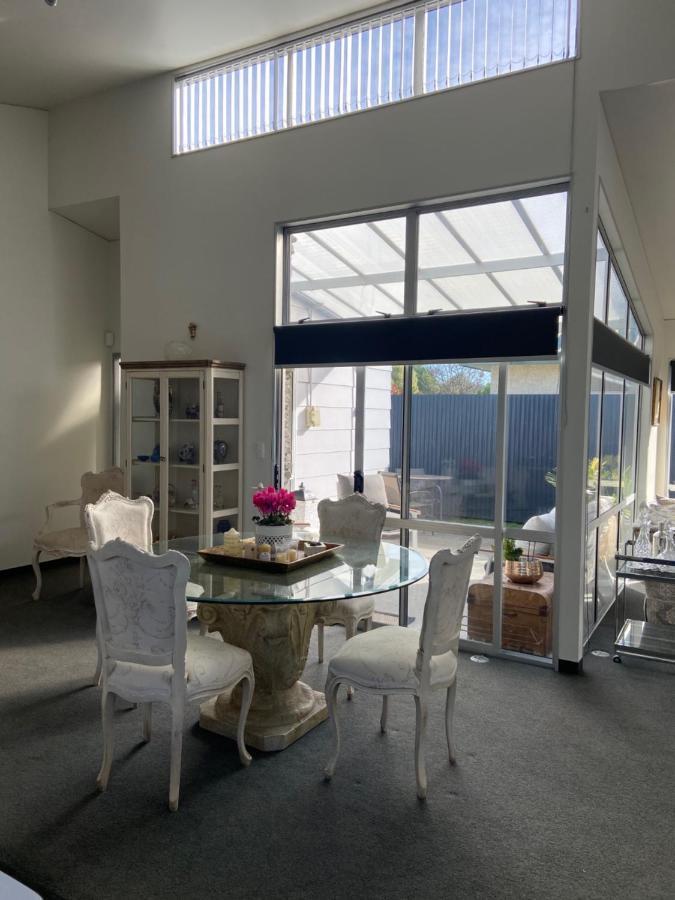 Maison Blue - Chic Inner City Townhouse Napier Dış mekan fotoğraf